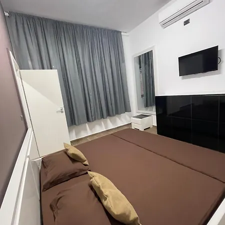 Gold Apartament Vlore Exterior photo